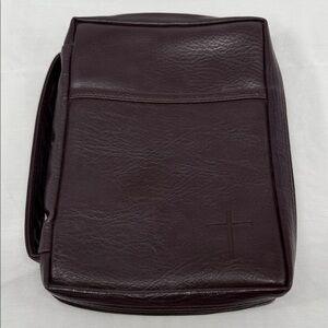 Dicksons Bible Cover Brown Faux Leather Medium Front Pocket Cross Handle